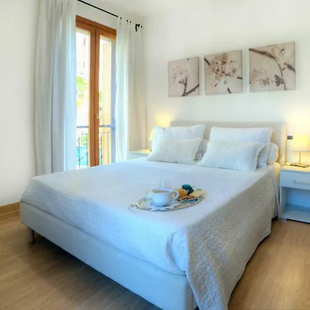 Casa Il Glicine A Due Passi Dal Centro Apartment Siena Exterior photo