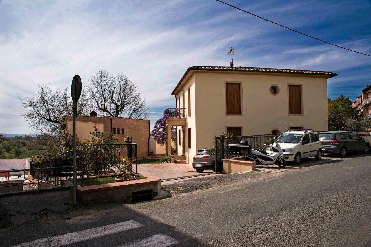 Casa Il Glicine A Due Passi Dal Centro Siena
